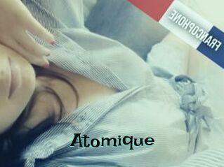 Atomique