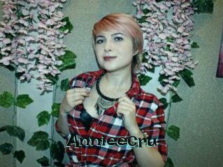 Annieecru