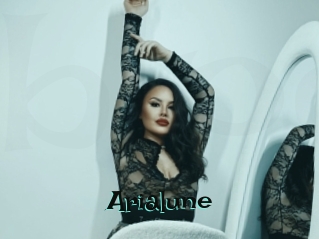 Arialune