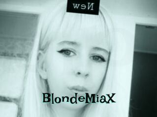 BlondeMiaX