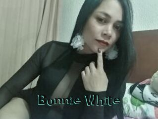 Bonnie_White