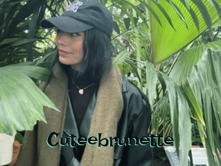 Cuteebrunette