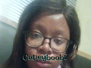 Cutieyboobz
