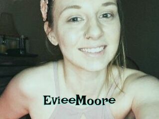 EvieeMoore