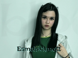 Esmahickmott