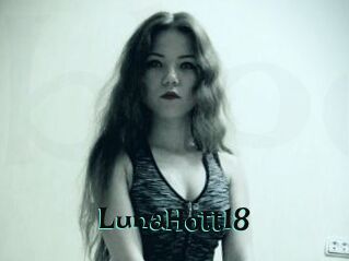 LunaHott18