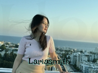 Lariasmith