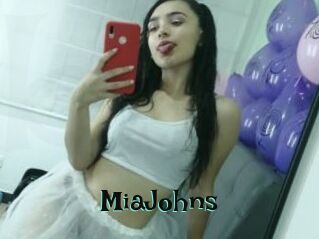 MiaJohns
