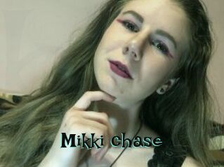 Mikki_chase