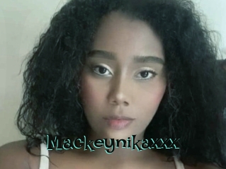Mackeynikaxxx