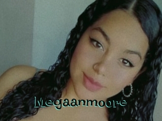 Megaanmoore