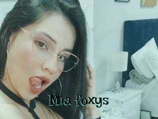 Mia_foxys