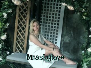 Miaskylove