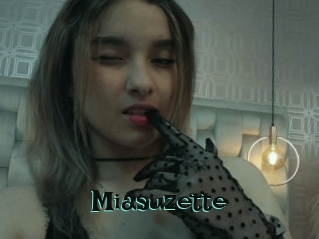 Miasuzette