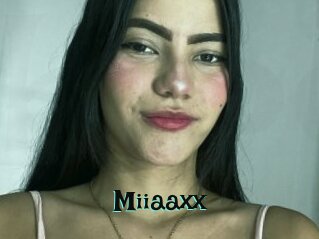 Miiaaxx