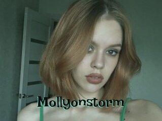 Mollyonstorm