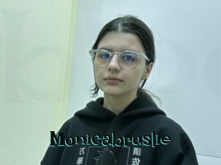 Monicabruslie