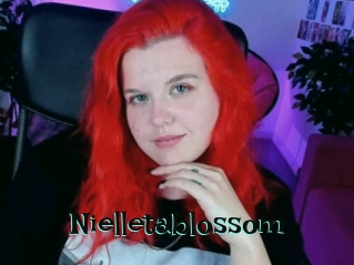 Nielletablossom