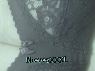 NievesXXXL