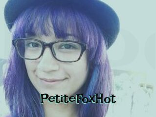 PetiteFoxHot