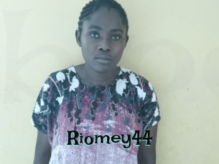 Riomey44