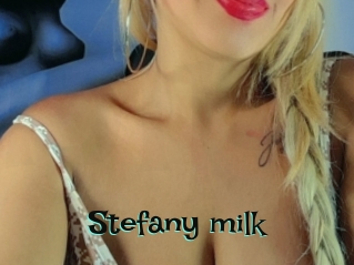 Stefany_milk