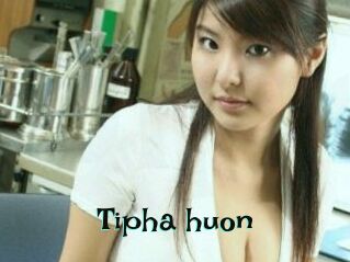 Tipha_huon